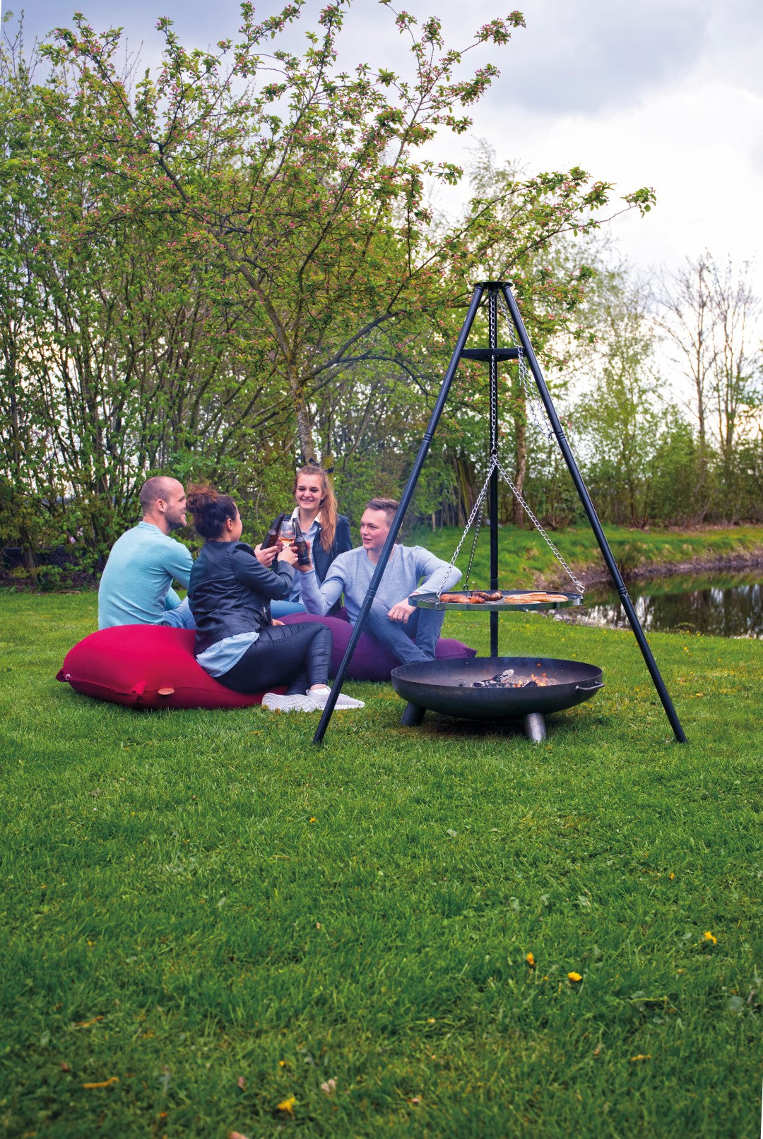 RedFire BBQ Tripod – BBQ & vuurschaal