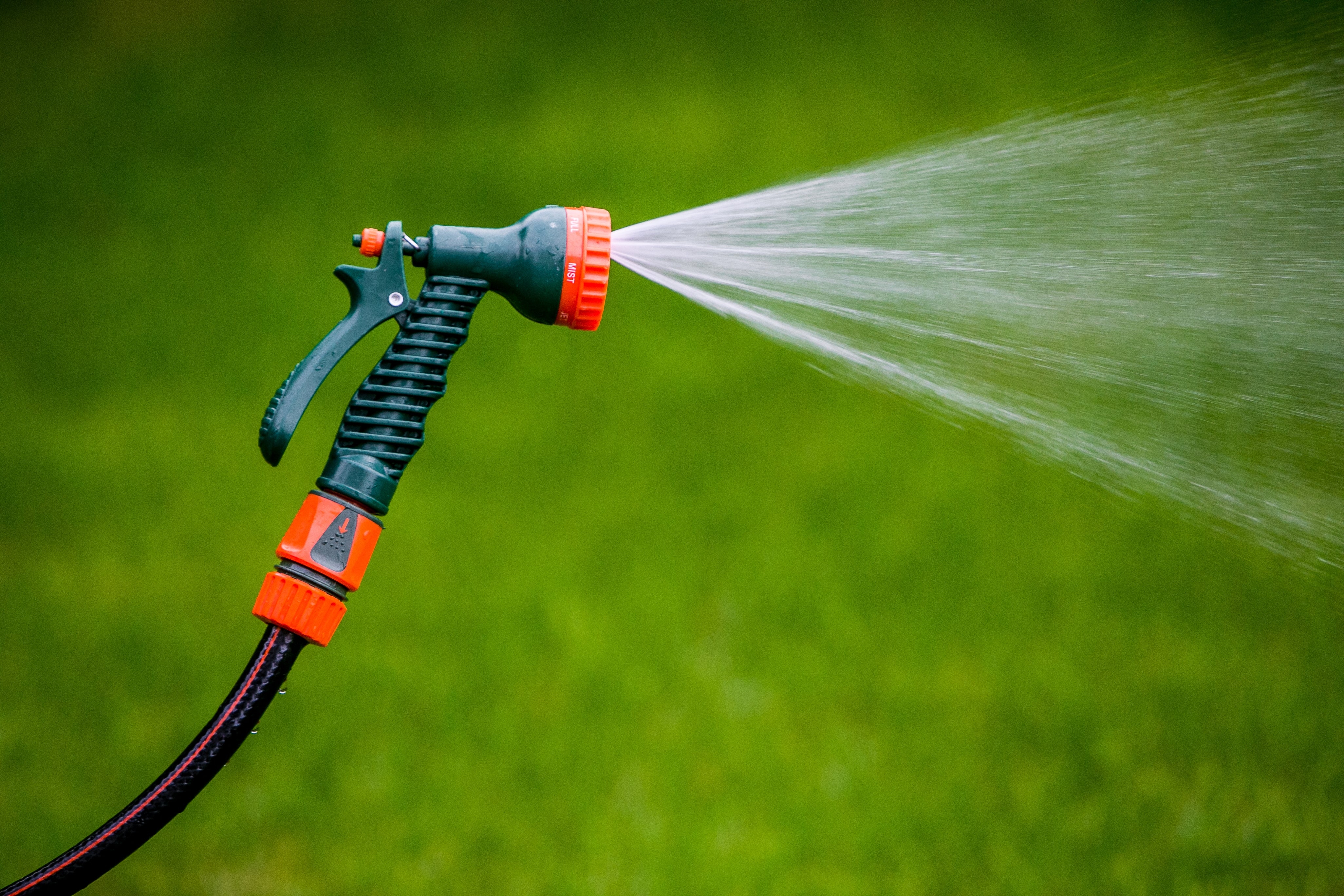 RAMP Spray Nozzle | Spray gun for garden hose | 7 spray modes